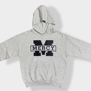 【GILDAN】MERCY マーシー パーカー ロゴ プリントプルオーバー スウェット フーディー hoodie M us古着