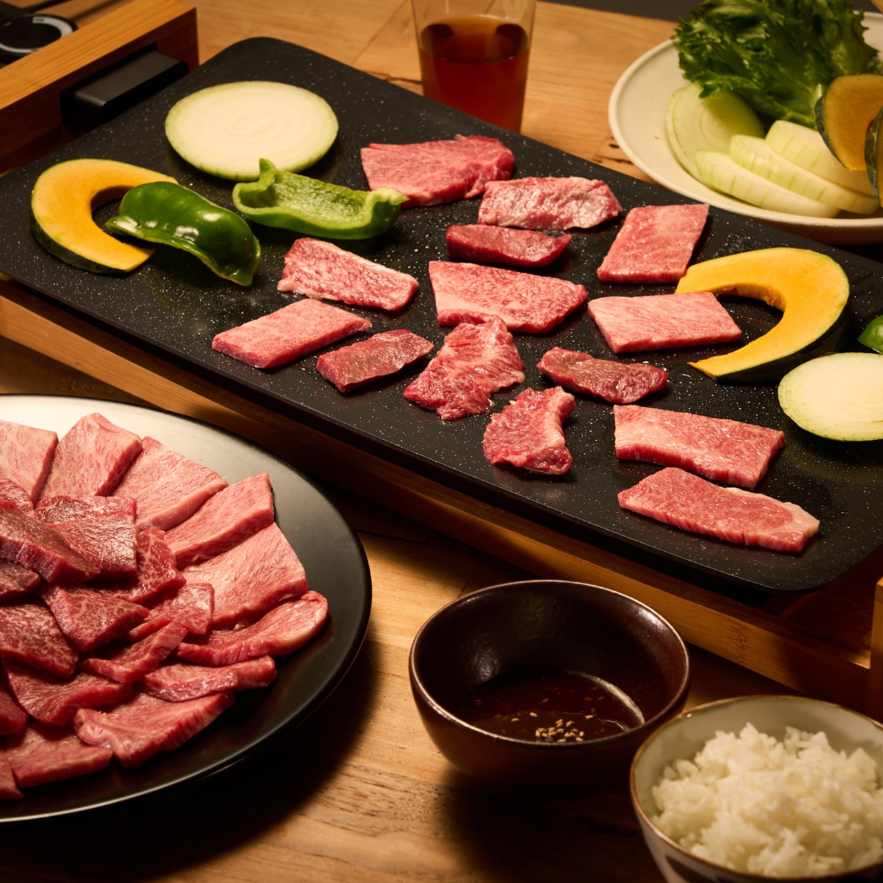 近江牛 肩ロース・カルビ・赤身 食べ比べセット（600g）｜三重加藤牧場