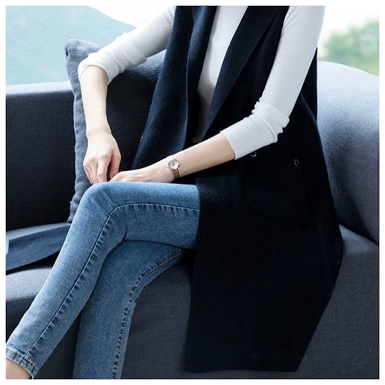 BLAMINK 2024 Ｖネックノースリーブジレ 36サイズ 美品 BLAMINK 2024 Vネックノースリーブジレ 36サイズ 美品 - メルカリ