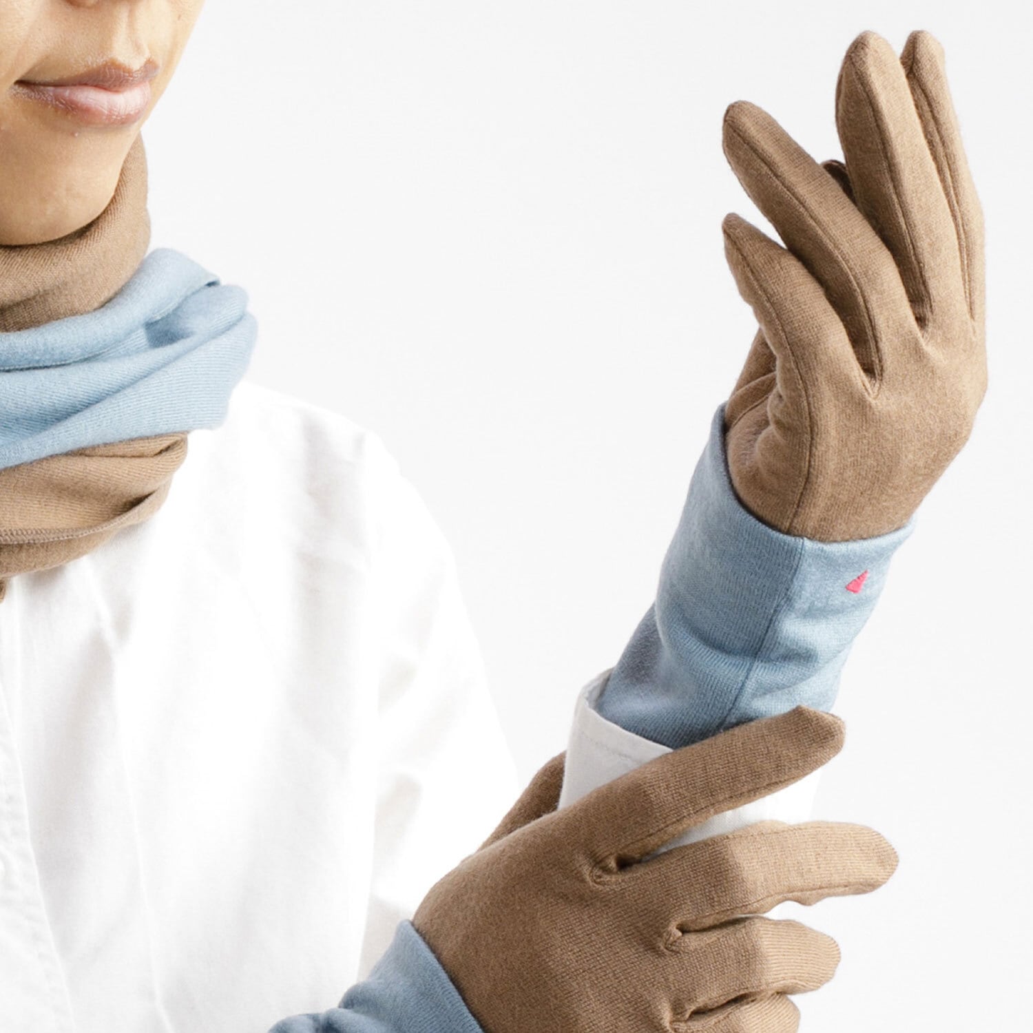 リストマフラー】221 スカイブルー／ウール100％／手首の冷え取り