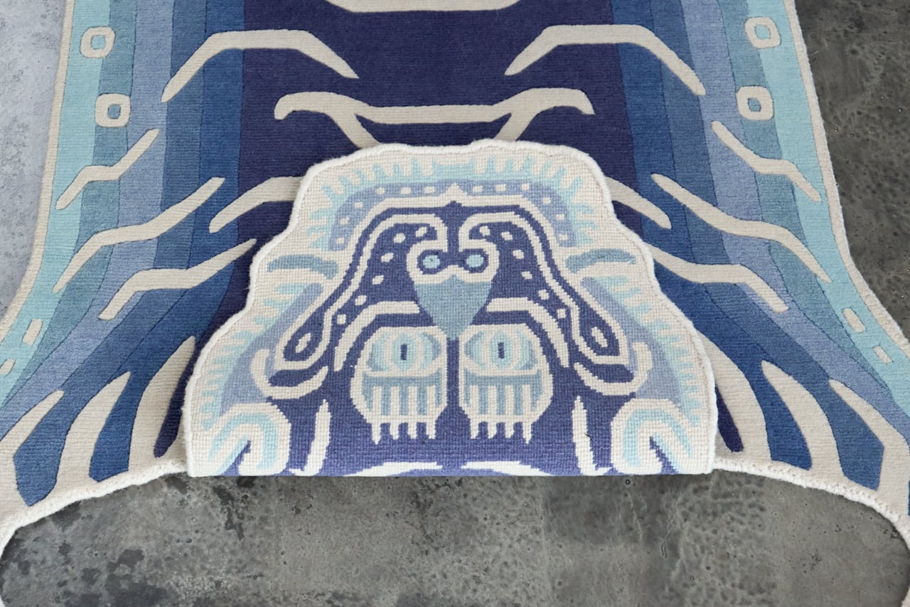 Tibetan Tiger Rug 《Lサイズ•ウール・オリジナル3・インディゴカラー