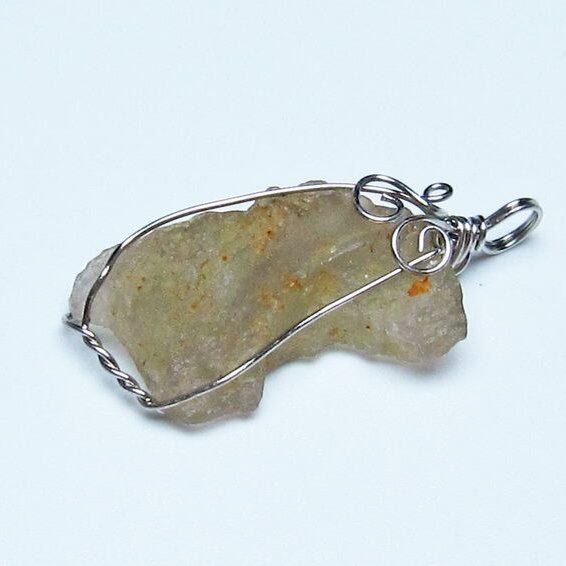 リビアングラス ペンダント 一点物 メール便可 112-13743