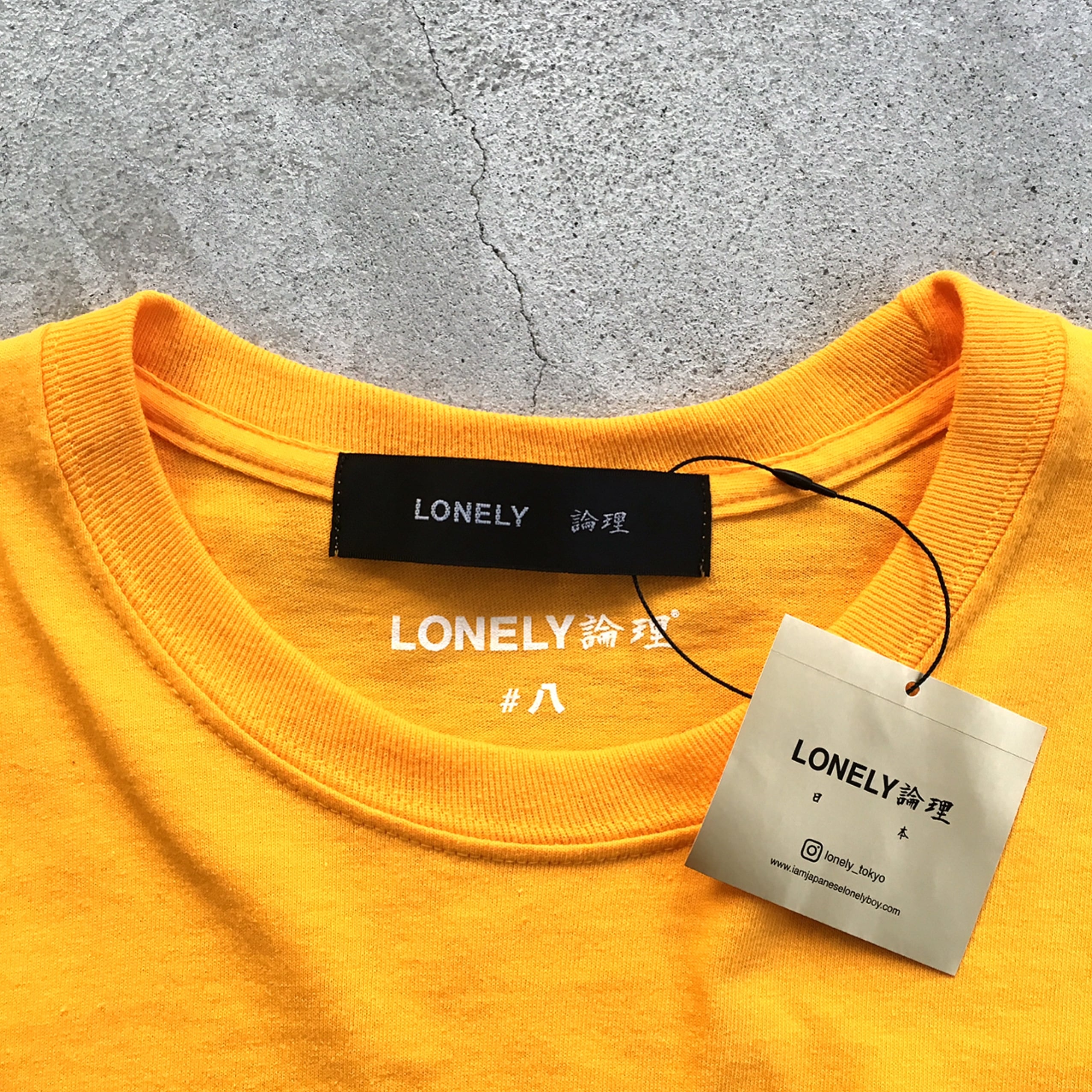 lonley論理 Tシャツ オレンジ