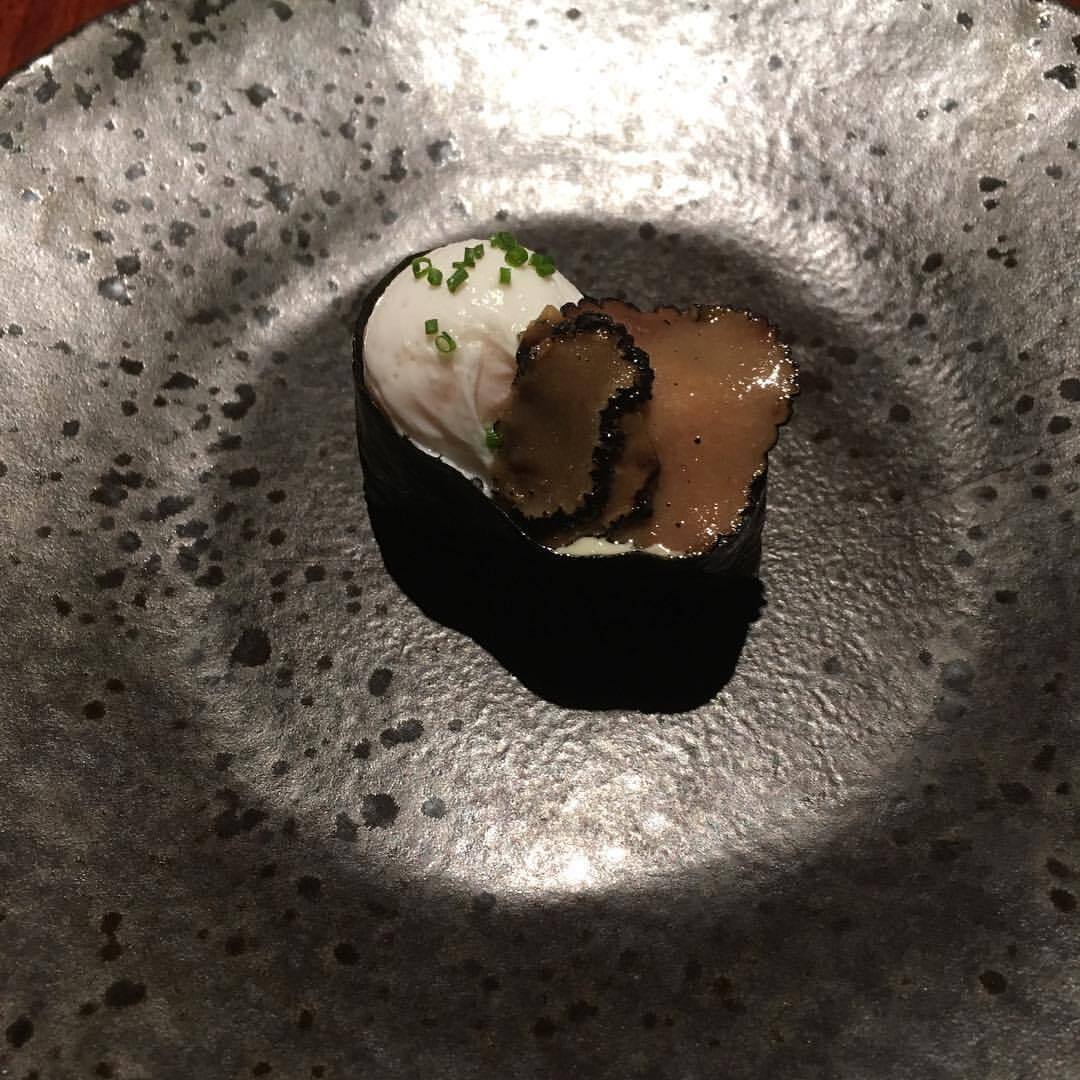 黒トリュフスライスのオイル漬け【桐箱入り】 | FRESH TRUFFLE JAPAN