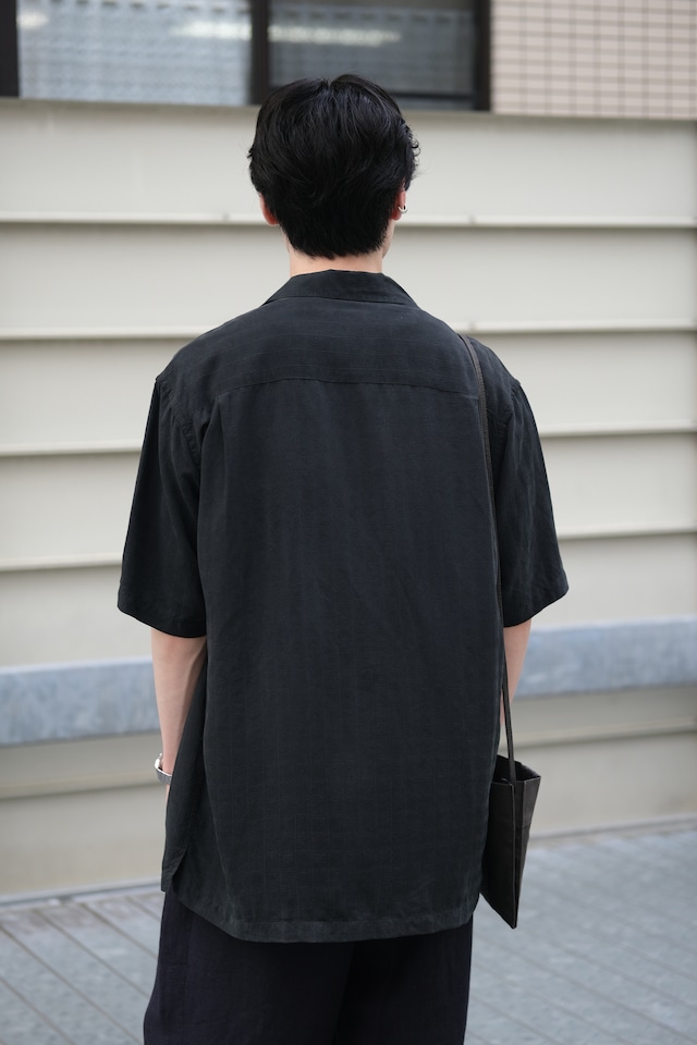 Utah/ 90's "PERRY ELLIS" geometric all silk open collar short-sleeve shirt