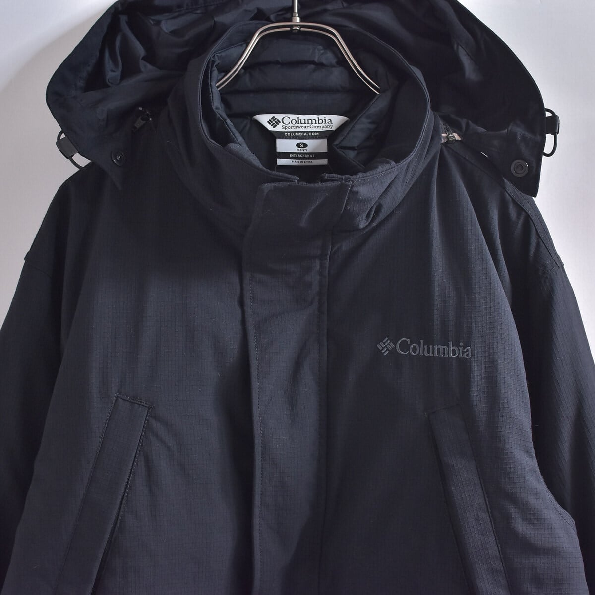 Columbia Sportswear Company  ダウンジャケット古着