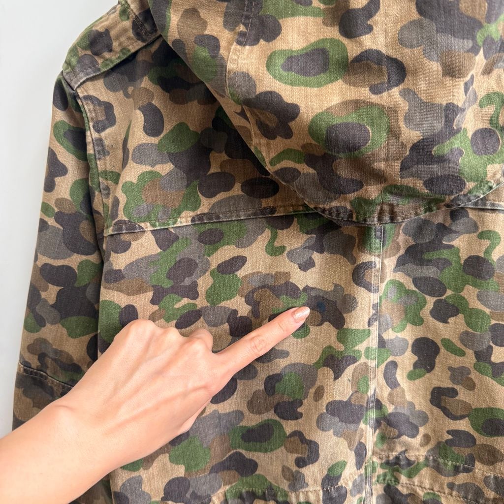 ミリタリージャケット ピードットカモ フィールドパーカー エポレット