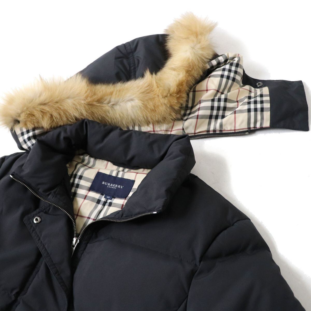 【極美品・大きいサイズ】バーバリーロンドン ダウンジャケット シャドーチェック バーバリーロンドン ダウンジャケット ノバチェック 大きい