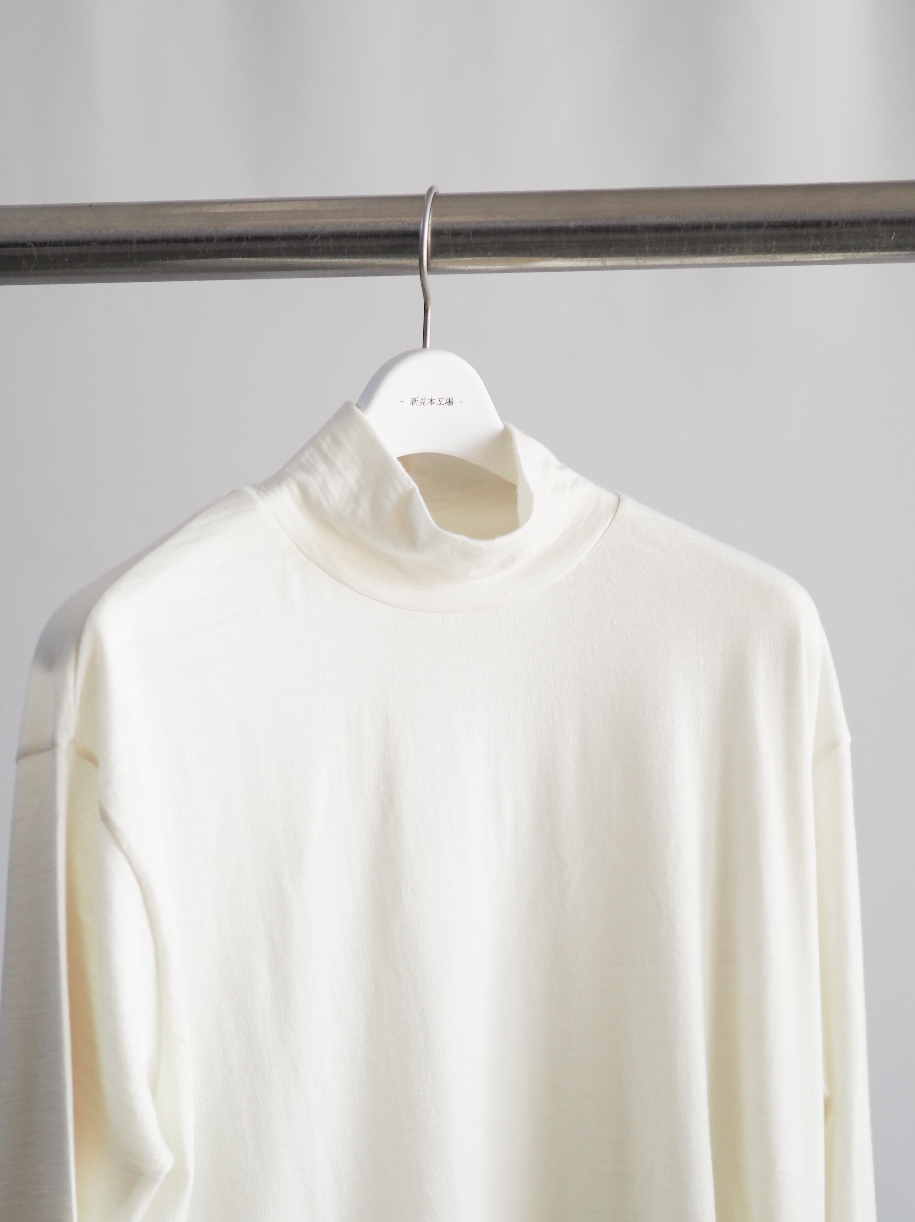 羊毛タートル【ひつじ】iti-12 | 糸と色