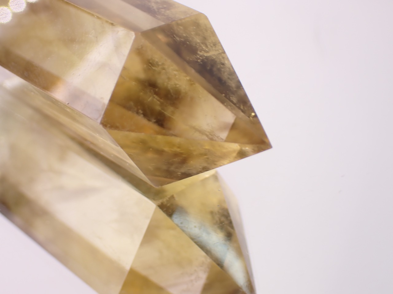 レモンクォーツ　オベリスク/シングルポイント　61.5g　[D2-19]