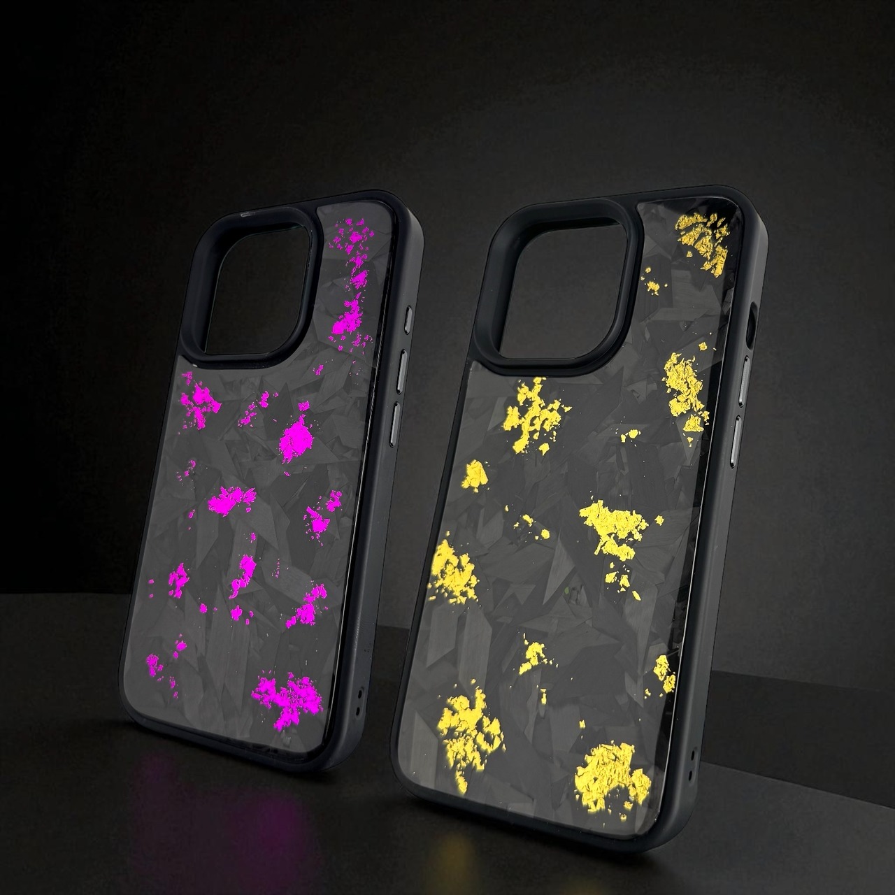 ｢アウトレット｣ Carboncase 1月末お届け