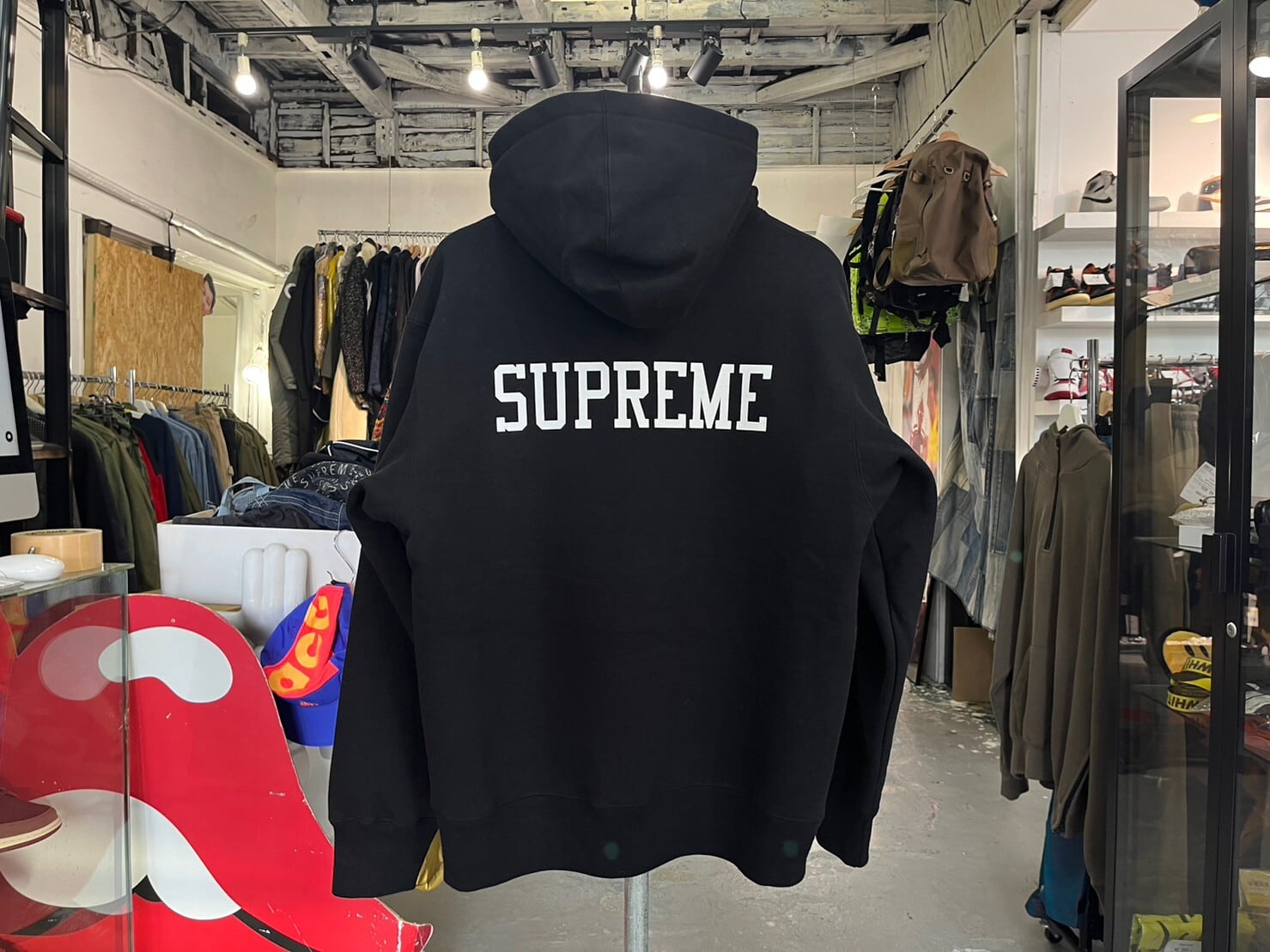 Supreme GREMLINS HOODED SWEATSHIRT BLACK MEDIUM 63001 | BRAND