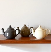 LONDON POTTERY ティーポット (2カップ用)ステンレス茶こし付 TRADITIONAL FARMHOUSE FILTER TEAPOT