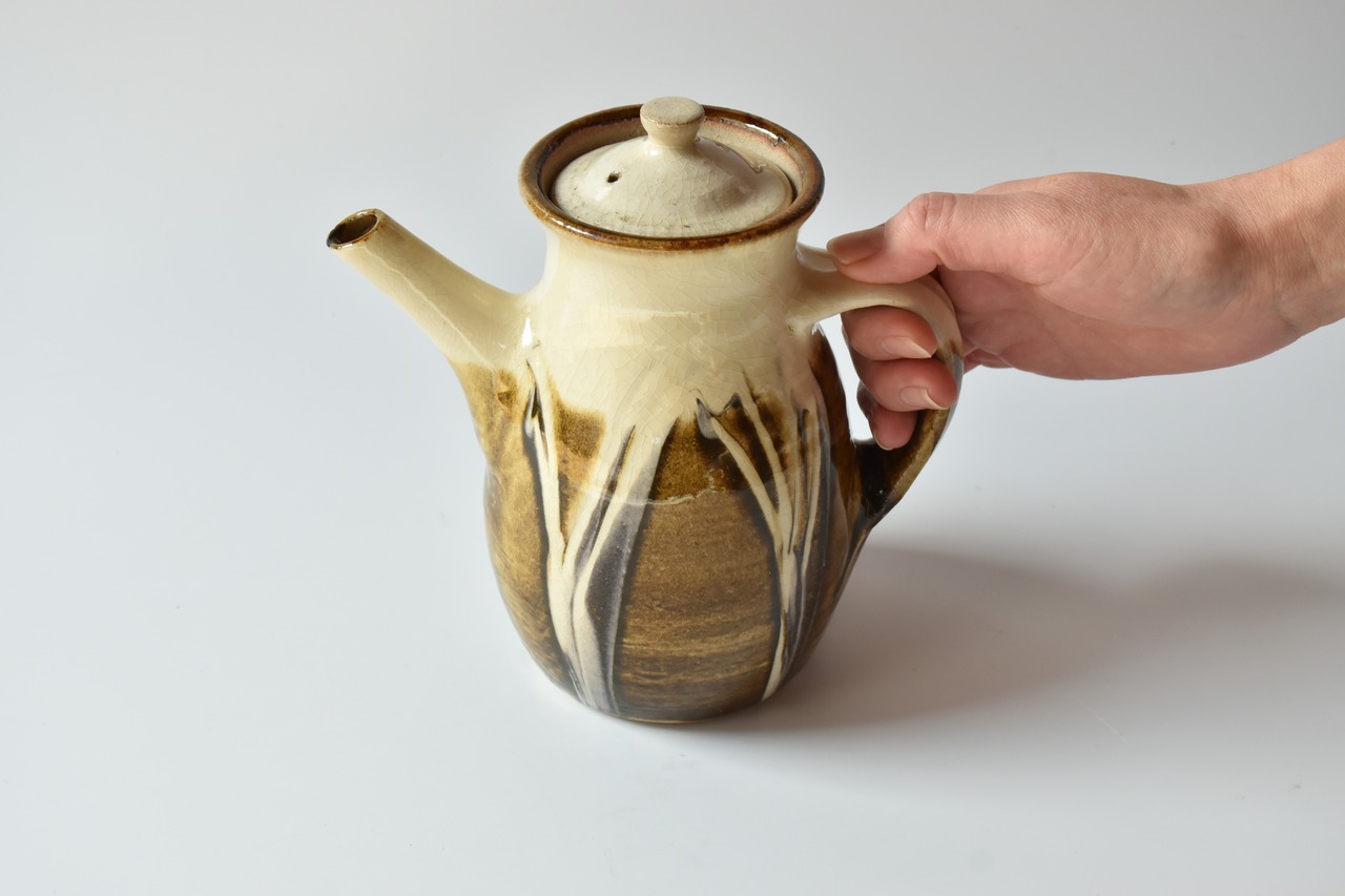 小代焼ふもと窯 / 井上尚之 : ポット (特大) ①