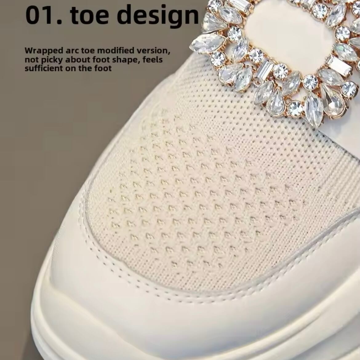 クリスタルビジュースニーカー