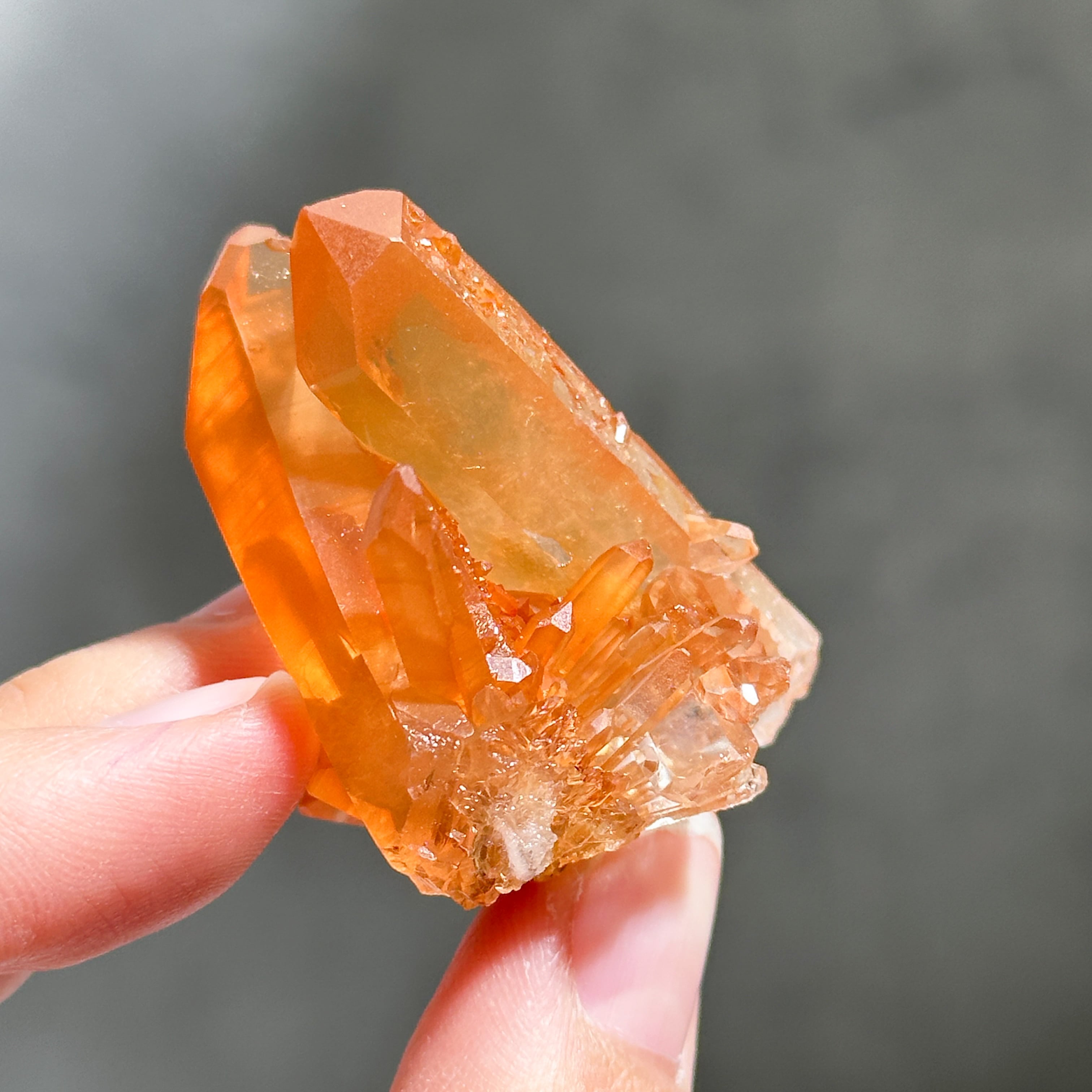 ミナスジェライス産タンジェリンクォーツ クラスター32◇ Tangerine