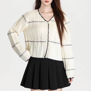 v-neck stitch cable-knit cardigan m1313