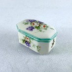 陶器の小物入れ　紫の花  ミニチュア　ミントグリーン ピルケース　 17otc14