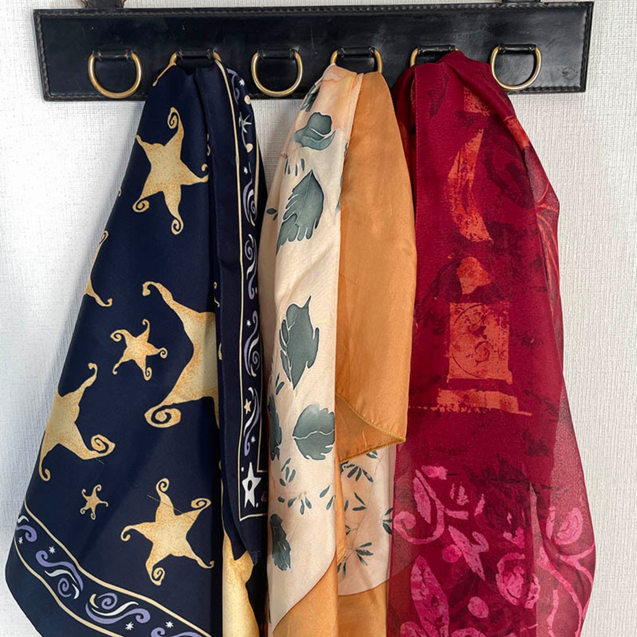 スカーフ掛け　ロンシャン　Longchamp　スカーフハンガー　本革 12otdg22