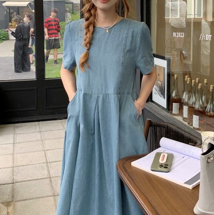 ワンピース レディース デニムワンピース デニム ロングワンピース ロング ロング丈 半袖 ゆったり ゆる テンセルデニム Aライン ウエストマーク ボタン かわいい 大人可愛い シンプル カジュアル おしゃれ ストリート セクシー おとな ナチュラル こなれ感 キュート ガーリー 華やか 無地 通勤 学生 通学 デート お出かけ 女子会 散歩 カフェ巡り フリーサイズ ワンサイズ ネイビー ライトブルー 春 夏 10代 20代 30代 ママ 韓国系 着回し 普段使い 体型カバー コーデ モテ 送料無料