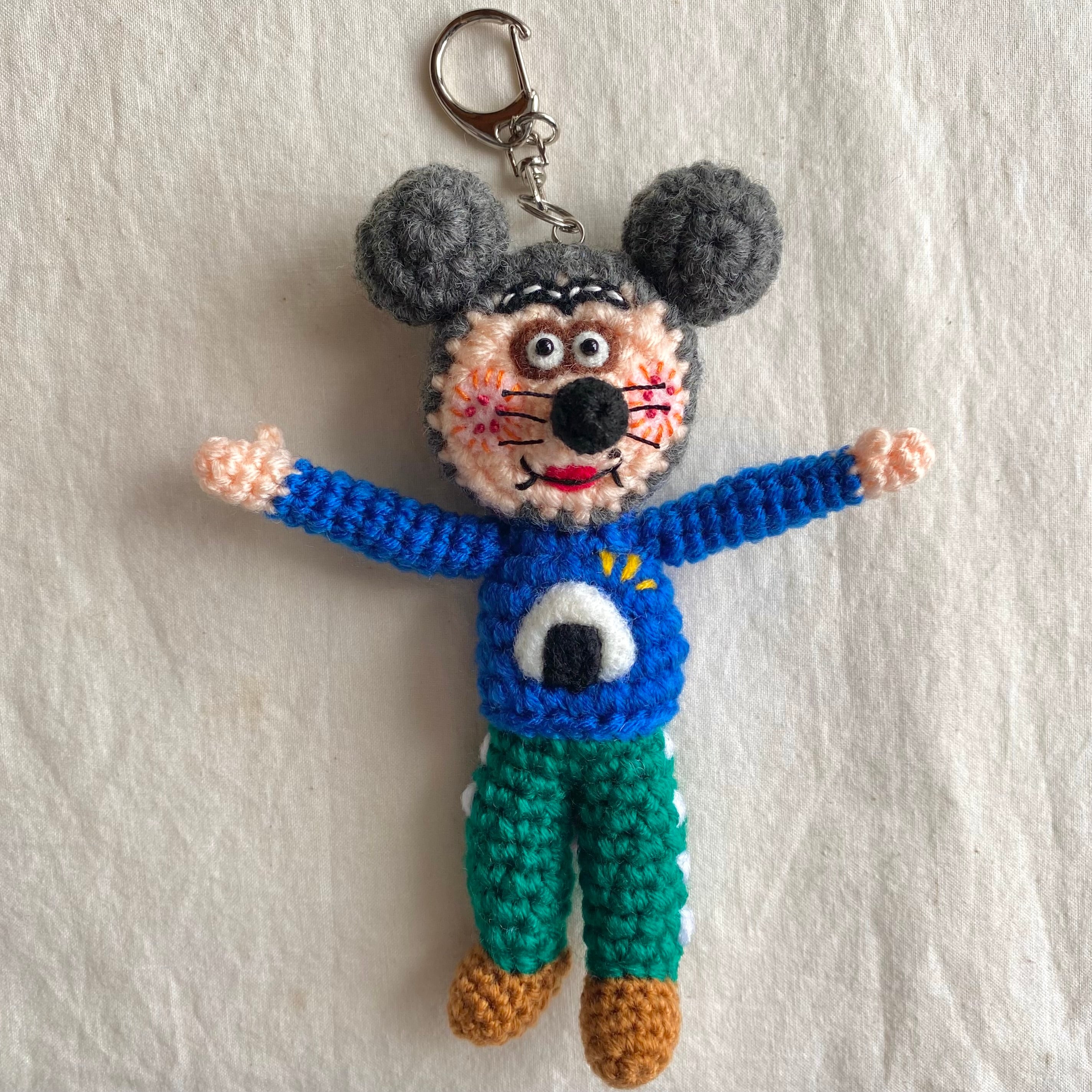 E*i様 おにぎりくんの編みぐるみキーホルダー〇 E*i様 おにぎりくんの編みぐるみキーホルダー〇 E*i様 おにぎりくんの