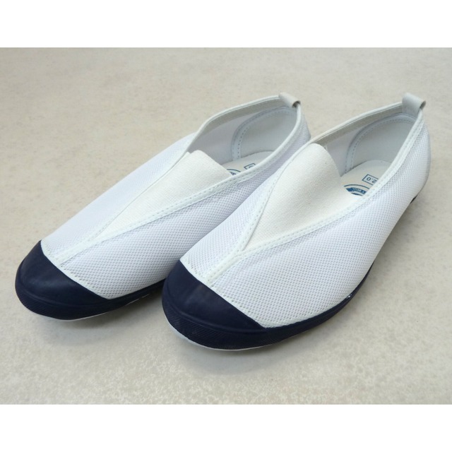 西広瀬小学校　メッシュ体育シューズ　ネイビー