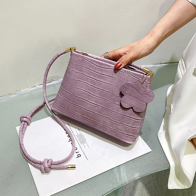 ネットレッドスモールバッグレディースバッグ2020夏のニューウェーブインファッション雰囲気のあるメッセンジャーバッグエインワイルドショルダーバッグ Tiancai_Wing_Bag1752524