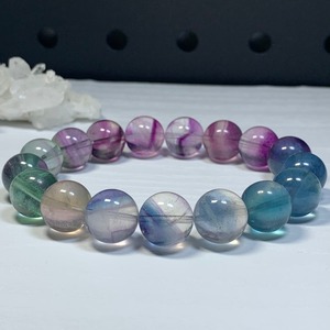 A69.可愛い色合い♪グラデーションフローライト ブレスレット