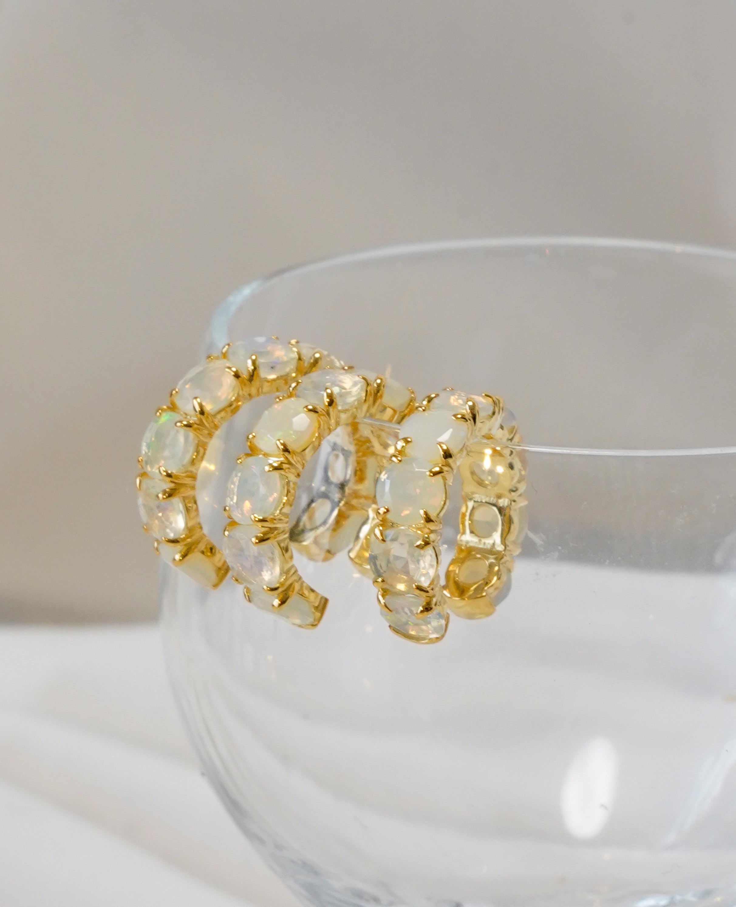 (SV)Cut opal eternity earcuff