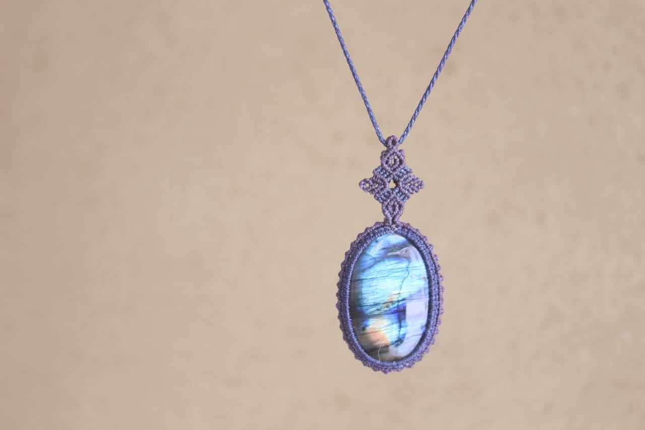 Multi color Labradorite micro macrame pendant