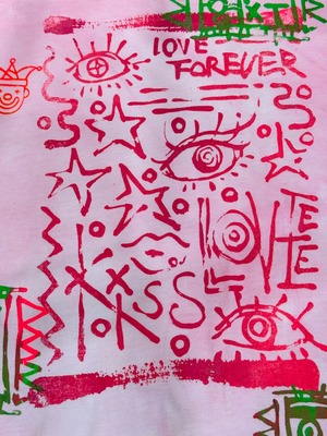 026. PINK BOMB