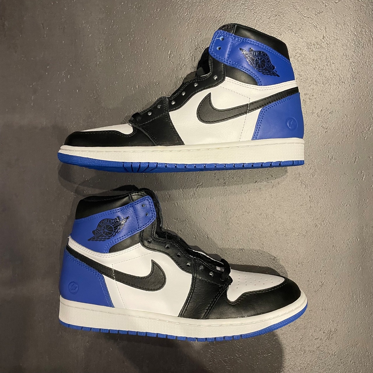 ×FRAGMENT DESIGN AIR JORDAN 1 RETRO HIGH 716371-040