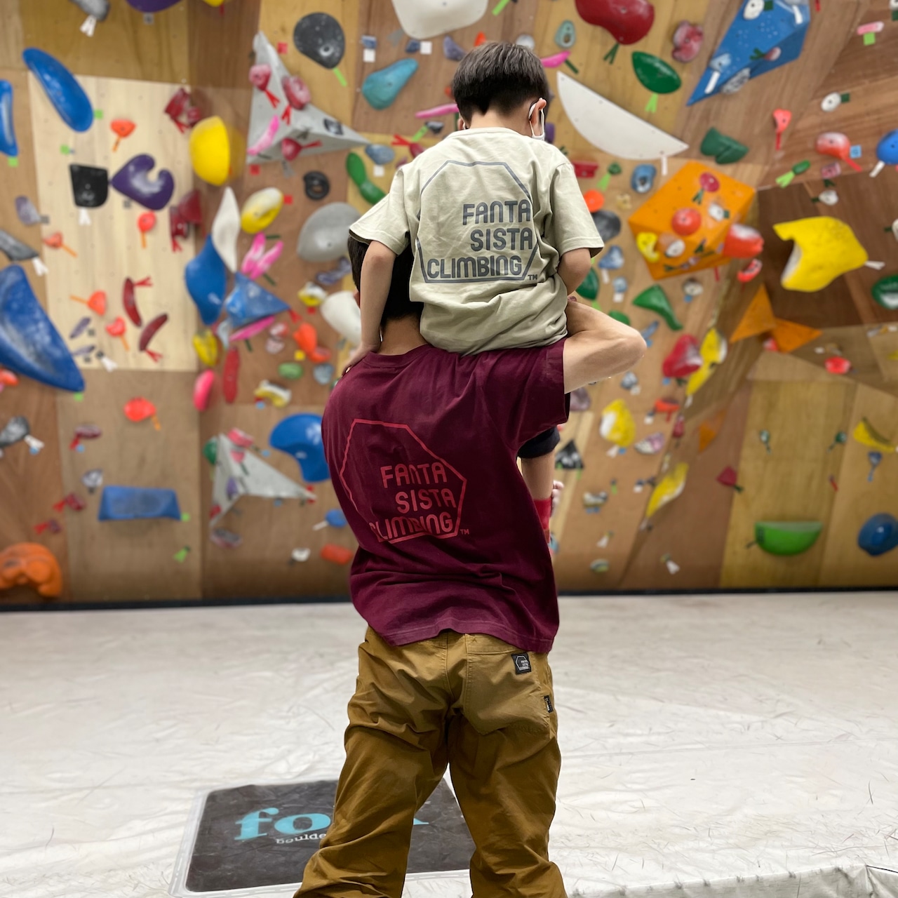 ★KIDS★ LOGO Tee【140~160】