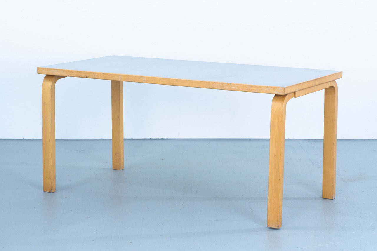 Alvar Aalto | 81A Table gray linoleum
