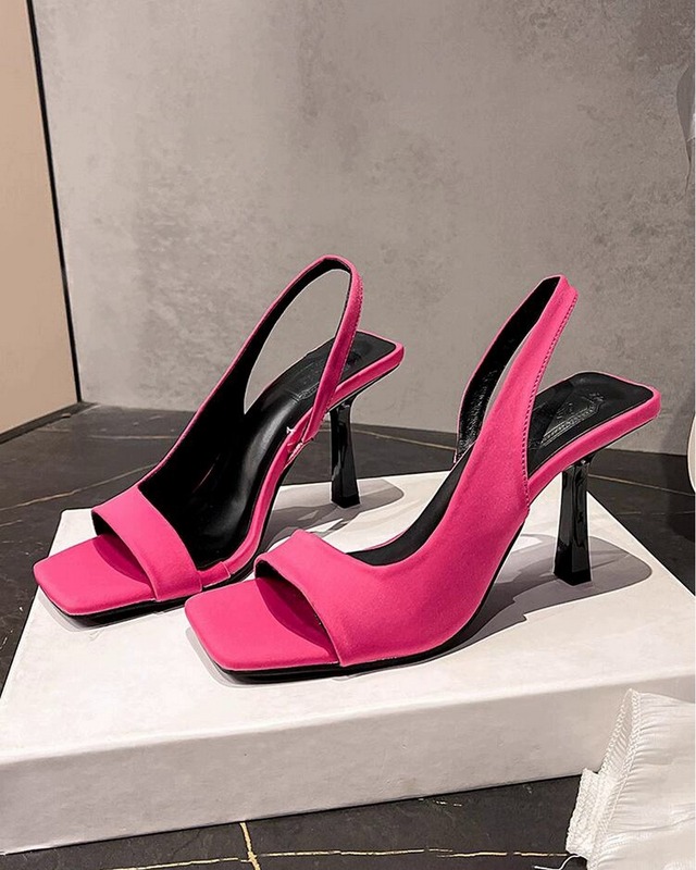 【即納】オープントゥストラップサンダル ローズレッド37　G25005