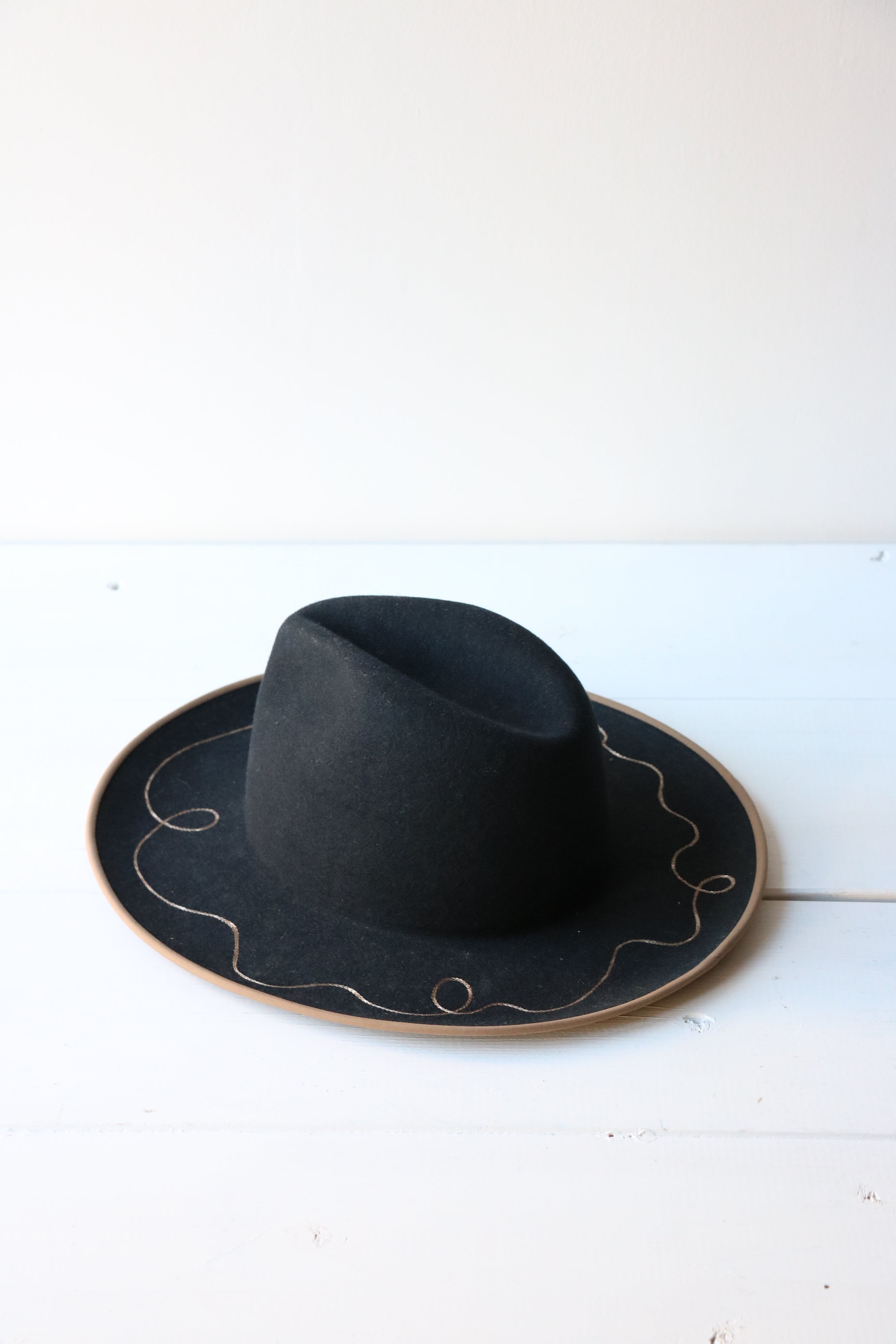 Indietro Association / IA Long Brim Hat/ IA-25-133 / インディ