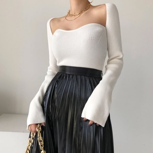 【予約販売】 カットソー デコルテ リブ 肌見せ 長袖 トップス レディース ホワイト ブラック フェミニン こなれ感 大人可愛い シンプル おしゃれ 韓国 旅行 バカンス 春 夏 秋 冬 デート トレンド フリー