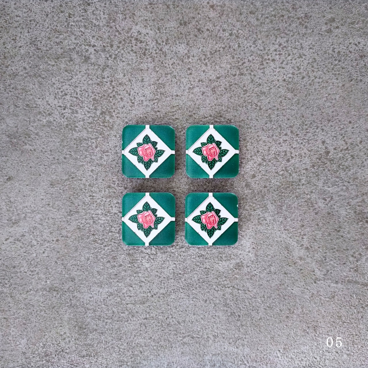 台湾マジョリカタイル マグネット（4個入り）