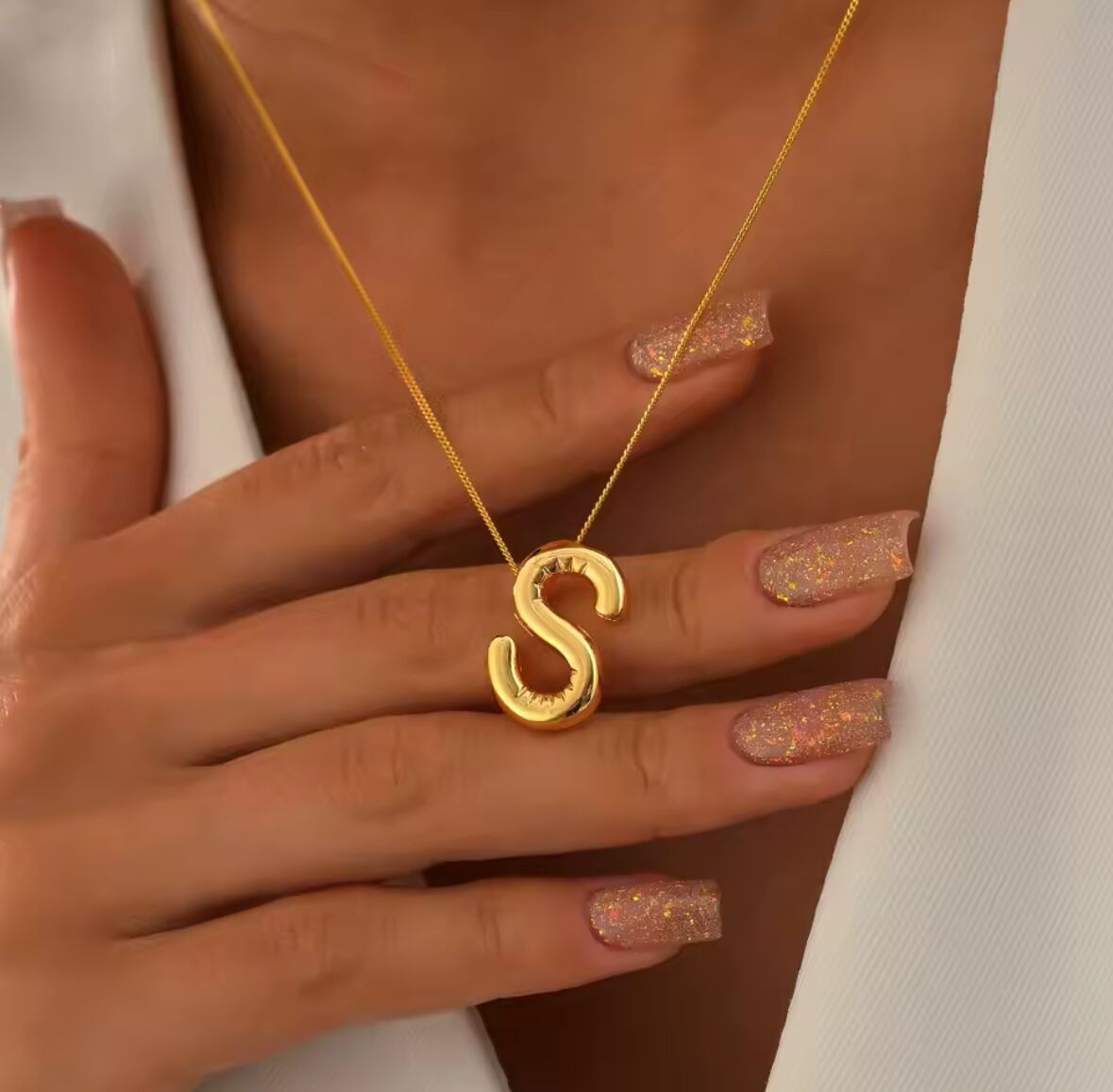 金アレ対応 ゴールドイニシャルネックレス (0768)