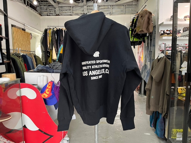 UNDEFEATED × CHAMPION RW PULLOVER HOODIE BLACK MEDIUM C8-U115 52959