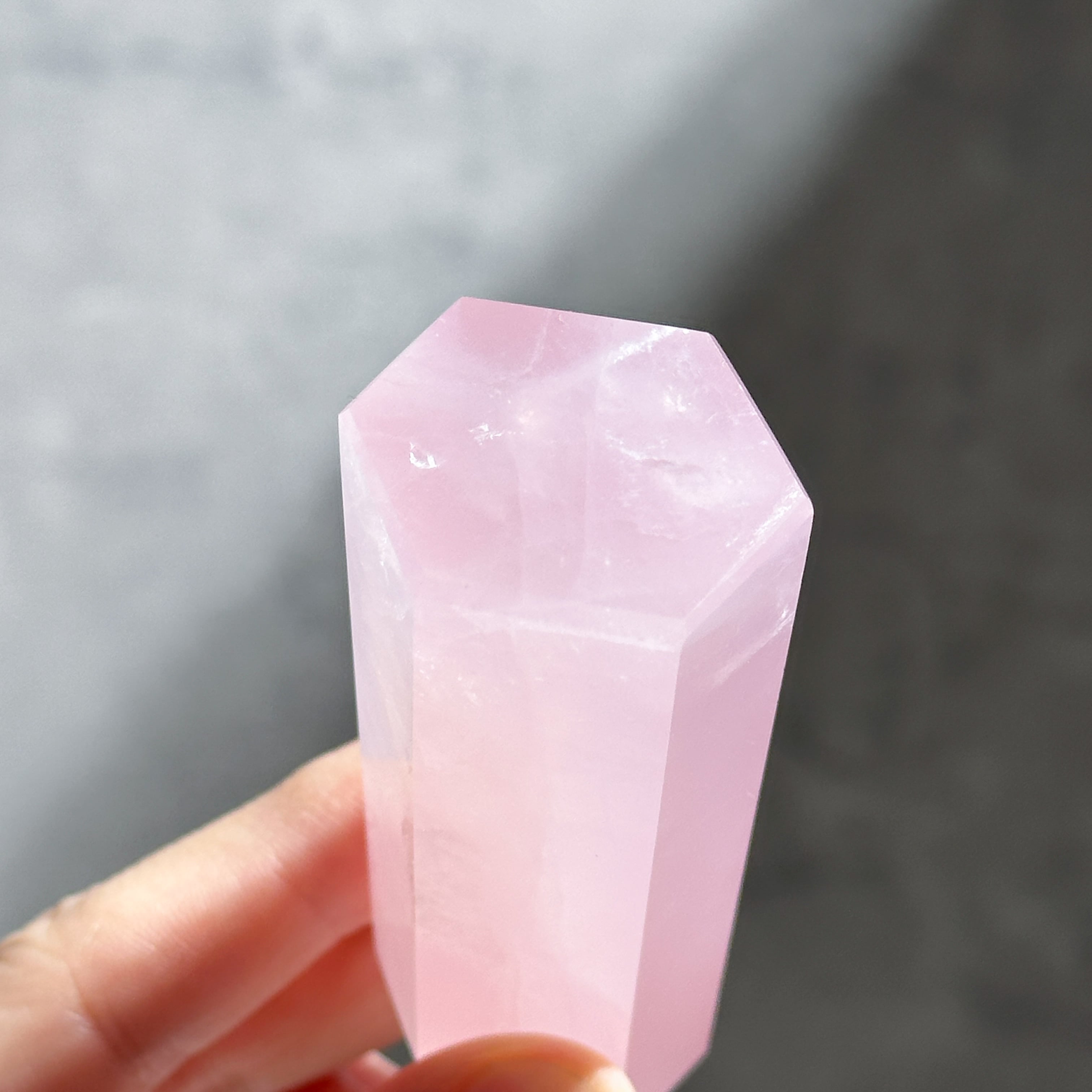 高品質】バイーア産ローズクォーツ タワー01◇ Rose Quartz ◇天然石