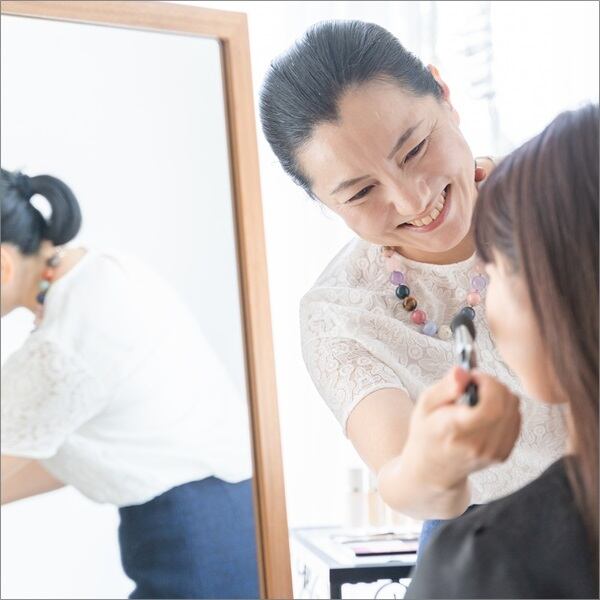 【肌色診断】ナチュラルメイク体験&商品チケット2,200円付