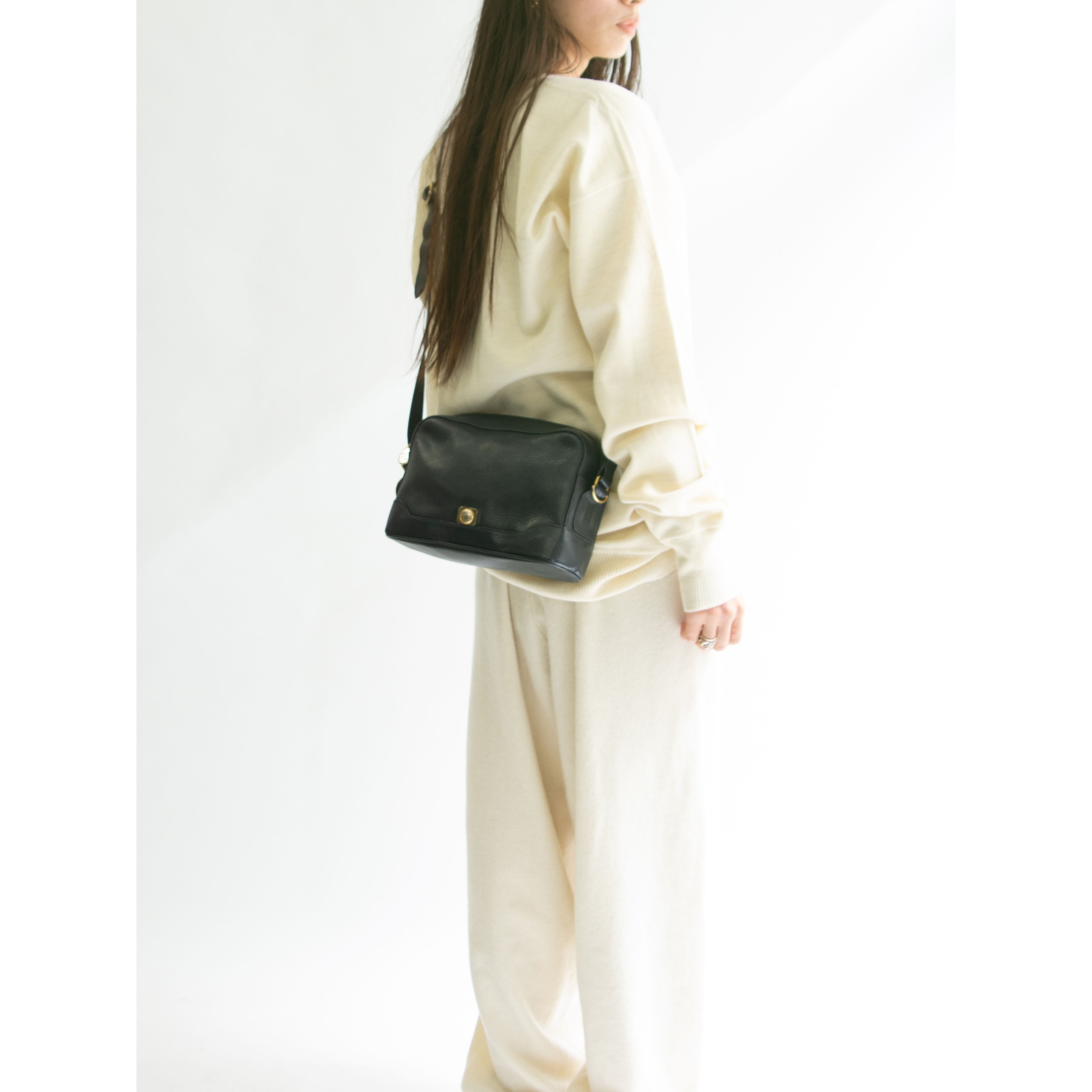 【ENRIQUE LOEWE KNAPPE】Made in Spain 70's leather crossbody bag（エンリケ ロエベ ナッペ スペイン製 レザークロスボディバッグ ショルダー）11c