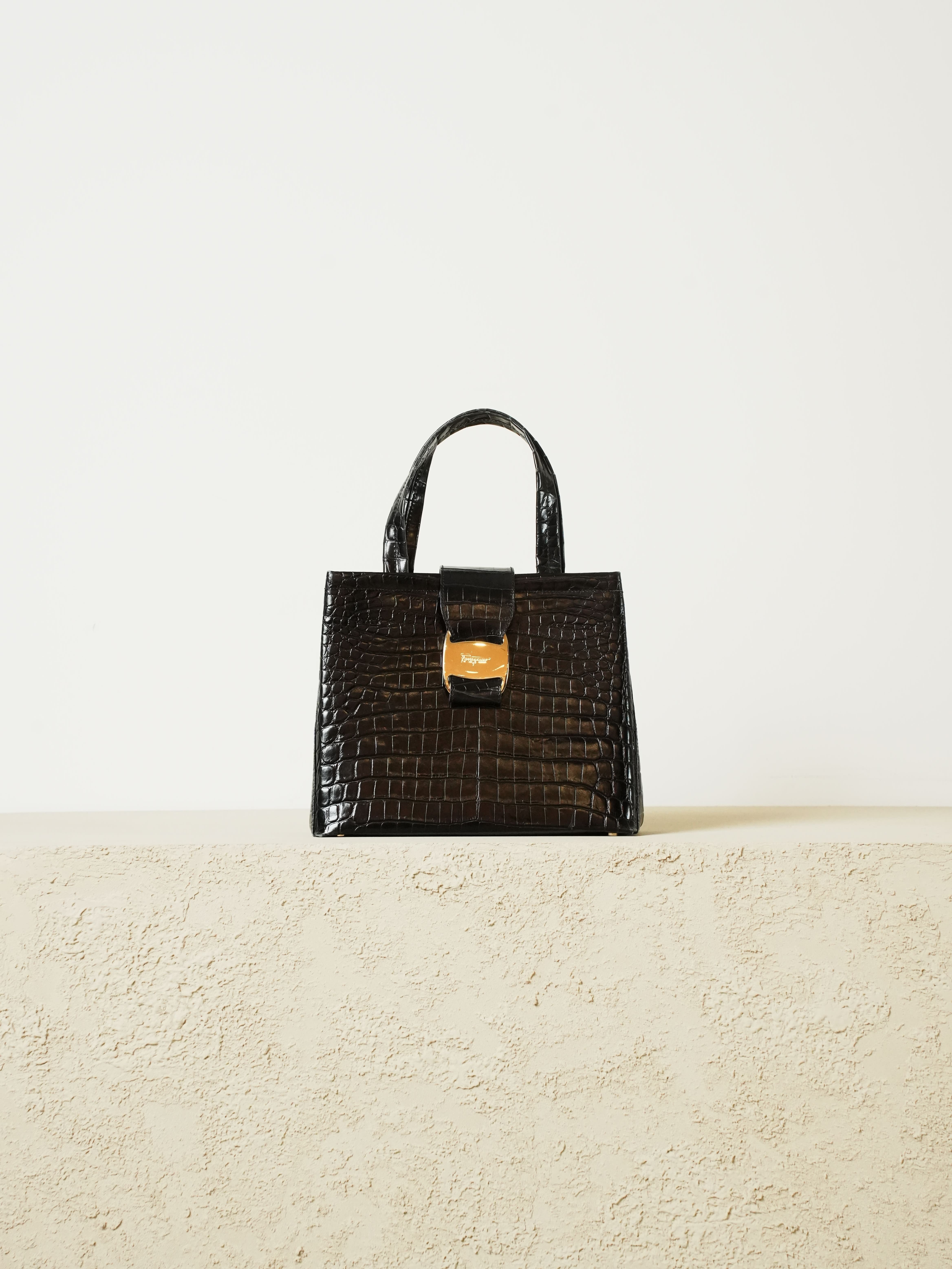Ferragamo | Raum Vintage