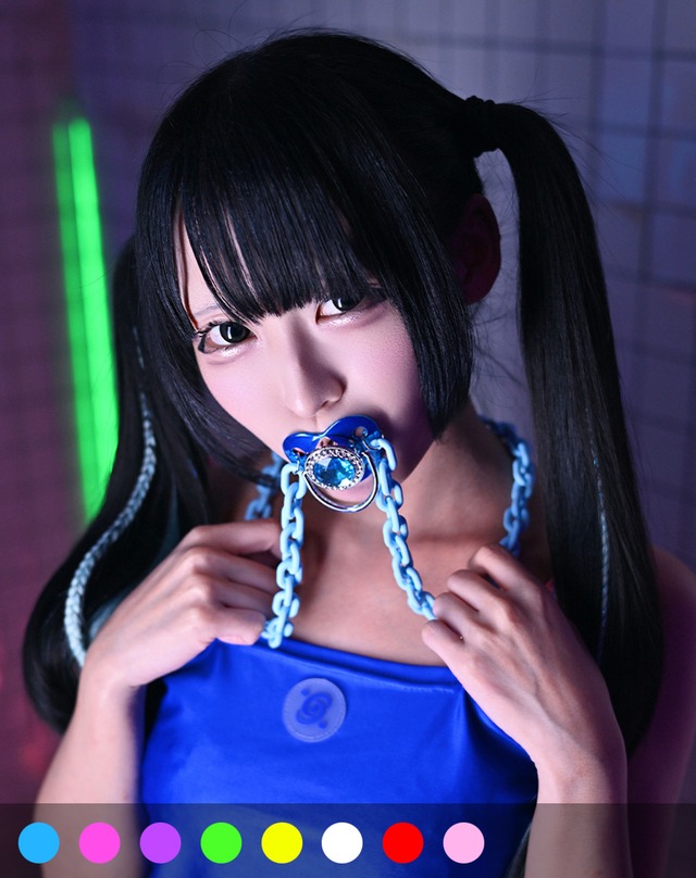 おしゃぶりネックレス ／AIKA ELECTRONICS