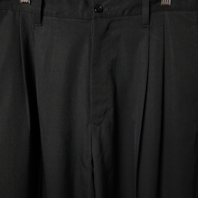 [Y's]  two-tuck slacks