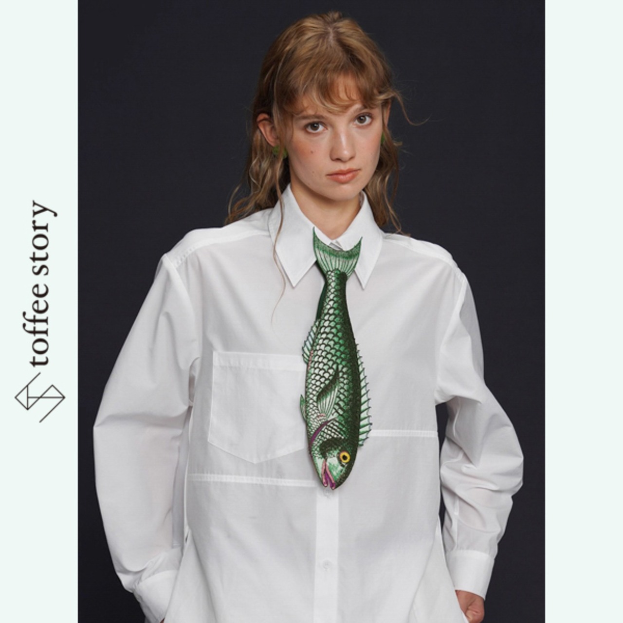 翠の詩を泳ぐフィッシュネクタイ 《C0242》