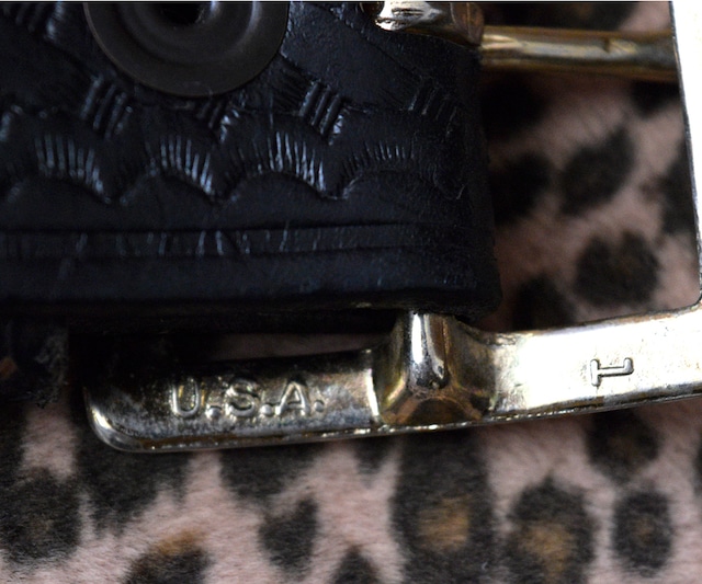 GOOD! BOSTON LEATHER BASKET WEAVE GARRISON BELT 34