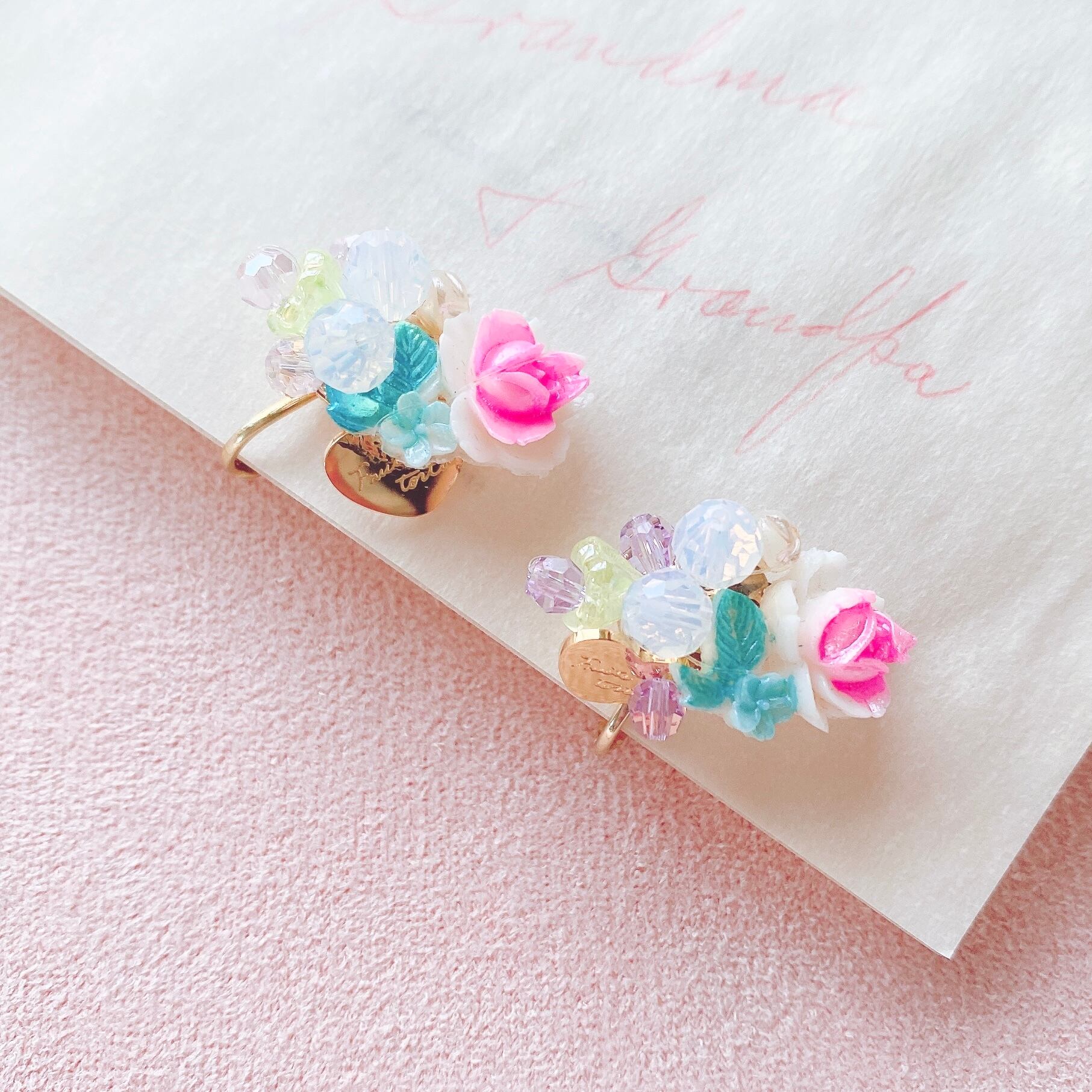 Rose Sunset ♡ カボション使いのイヤリング