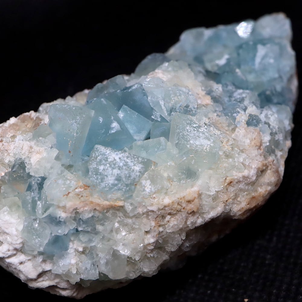 鉱物標本蛍石 ニューメキシコ産 フローライト 原石 156g FL316 鉱物 